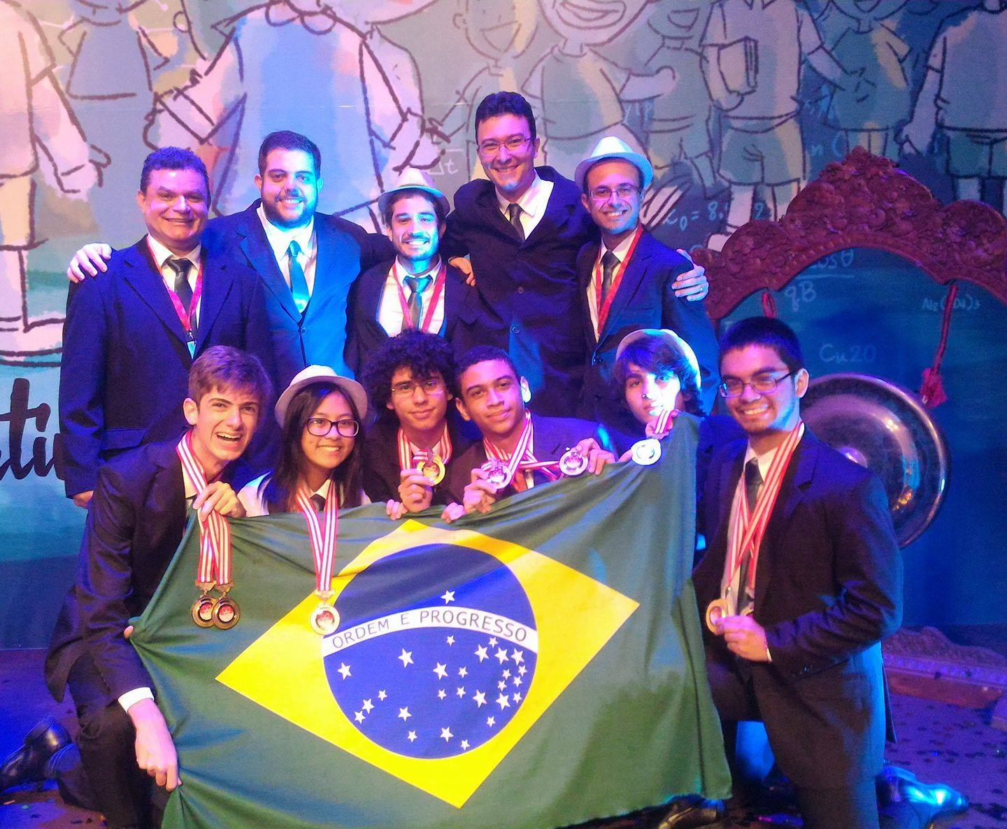 Brasil conquista 4 OUROS e melhor resultado da história na Olimpíada Internacional de Ciências Júnior (IJSO)!