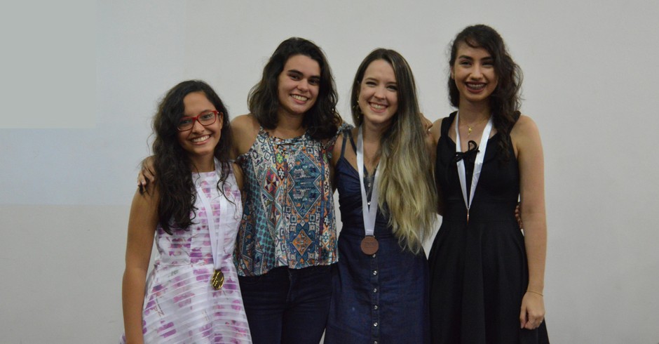 Conheça a história das meninas que representarão o Brasil na Olimpíada Europeia de Matemática para Garotas